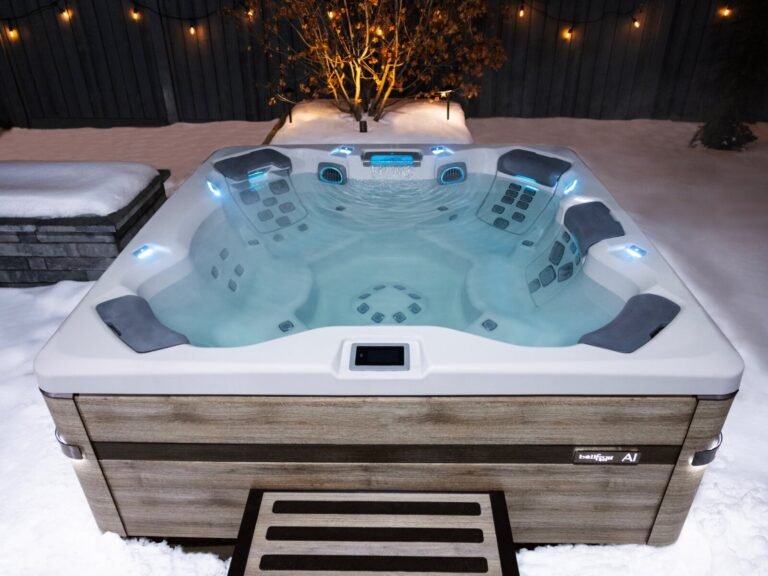 Jacuzzi ogrodowe Bullfrog Spas A7 bez leżanki zimą